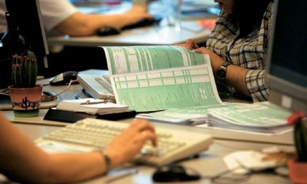 Έντυπο Ε9: Πώς να κλείσετε τις εκκρεμότητές σας με την εφορία